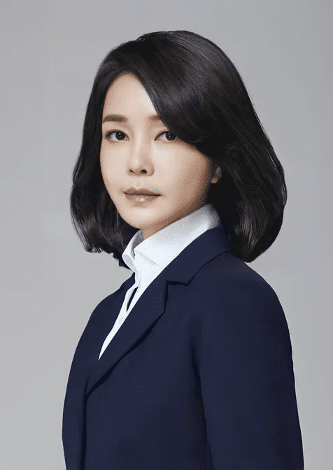 김건희 여사는 왜 구속되었나? (feat. 김건희 머그샷 공개 가능성) 김건희 여사는 왜 구속되었나? (feat. 김건희 머그샷 공개 가능성)
